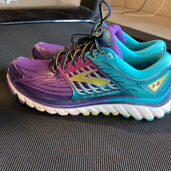 EUC Brooks Glycerine 14 shoes - Picture 4 of 10